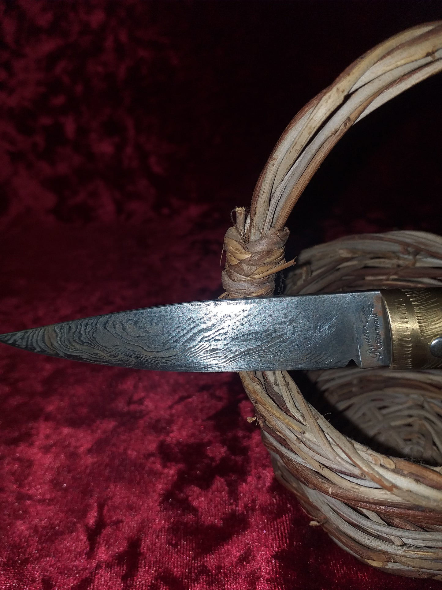 Coltello pattadese con anima ,lama 8,5 damascata ,impugnatura in  corno di montone