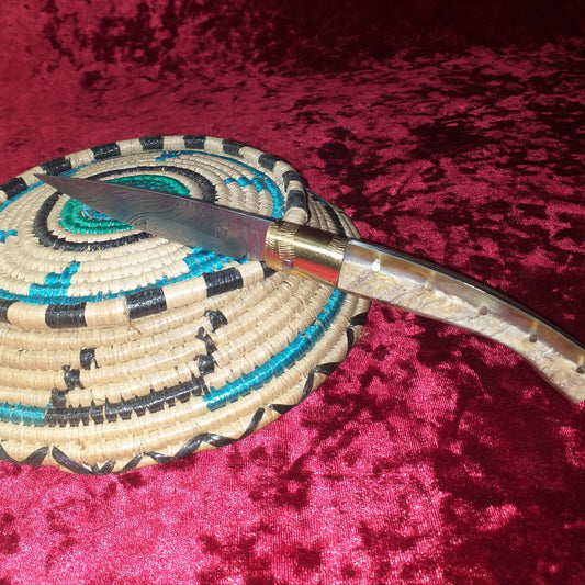 Coltello pattadese con anima ,lama 10,5 damascata ,impugnatura in  corno di montone