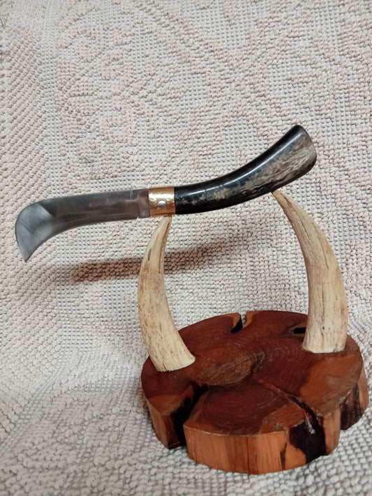 Coltello roncola lama 9,5 CM impugnatura in corno di capra
