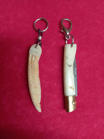Coltello pattadese portachiavi,lama 5 CM in corno di montone,con portachiavi in omaggio in corno di montone