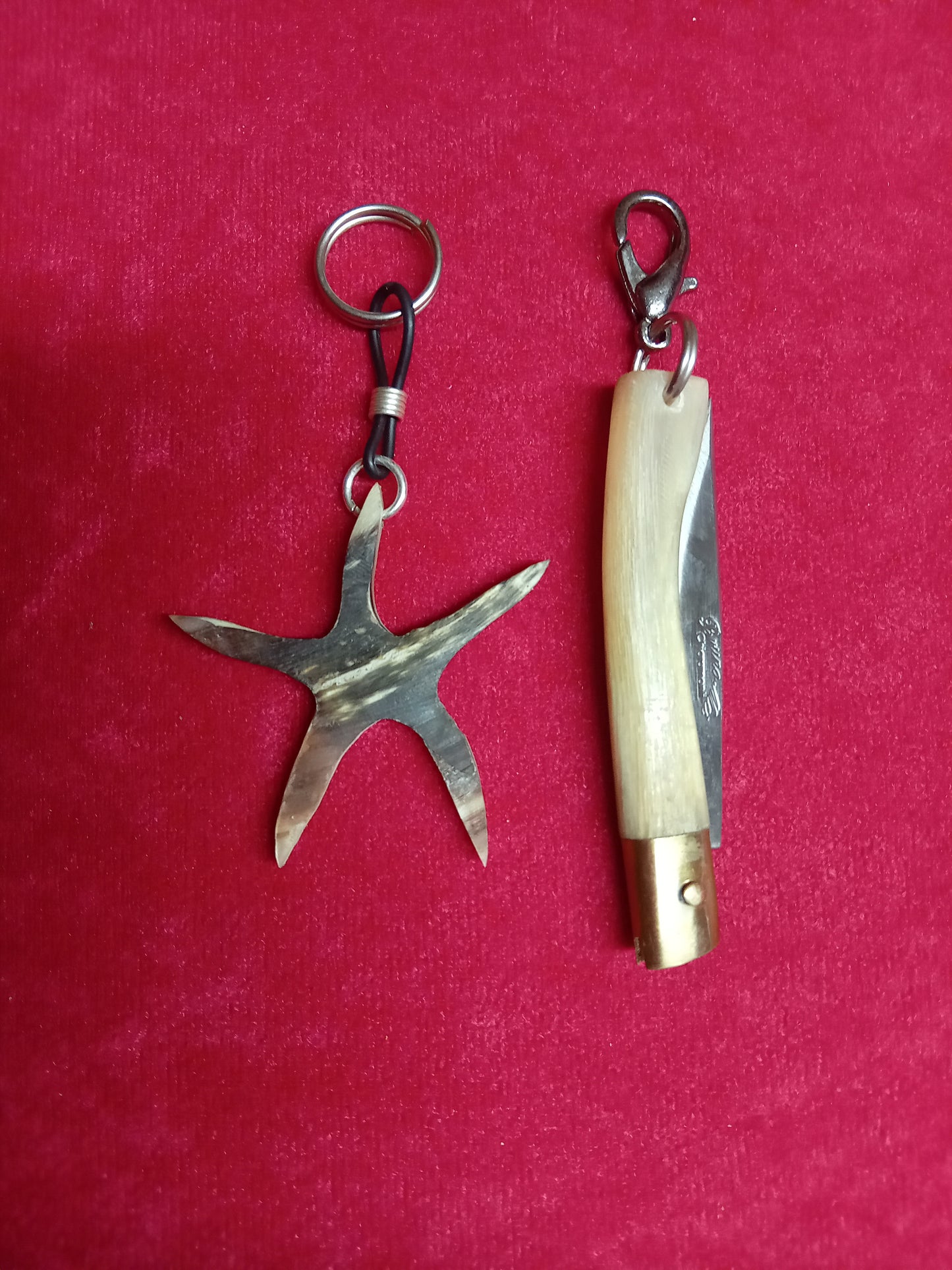 Coltello pattadese portachiavi lama 5 CM in corno di montone,con portachiavi in omaggio in corno di montone