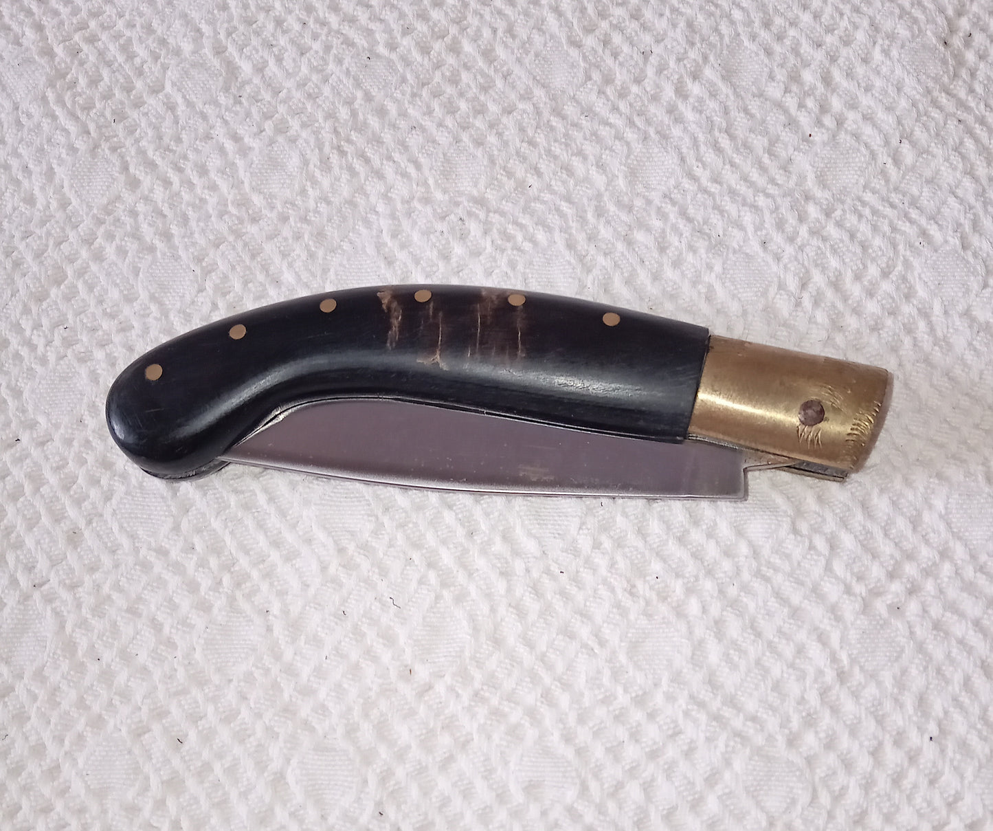 Coltello arburesa con anima, lama 10,5 , impugnatura in corno di montone