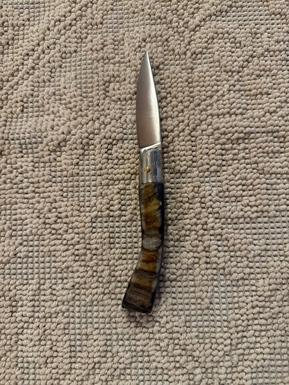 Pattadese con anima in corno di muflone lama 8,5 cm.
