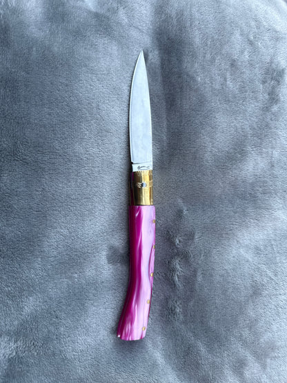 Coltello  pattadese  lama 10,5 CM in kirinite fuscia.
