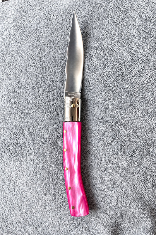 Pattadese con anima decorata in kirinite fucsia, lama 10,5 cm