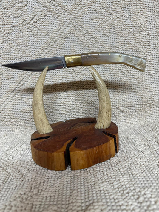 Coltello pattadese con anima, lama  11,5 CM ,impugnatura in corno di mucca.