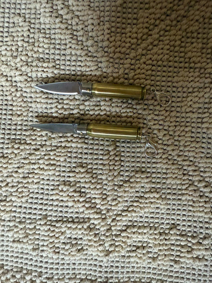 Coltellini  pattadese sardo,( portachiavi) artigianale(Bossolo) realizzato a mano, lama 5 CM