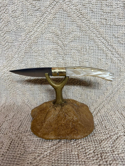 Coltello pattadese con anima ,lama 9,5CM ,impugnatura  in kirinite avorio.