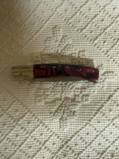 Coltello  pattadese con anima lama 9,2 CM  impugnatura in kirinite fucsia e nero.