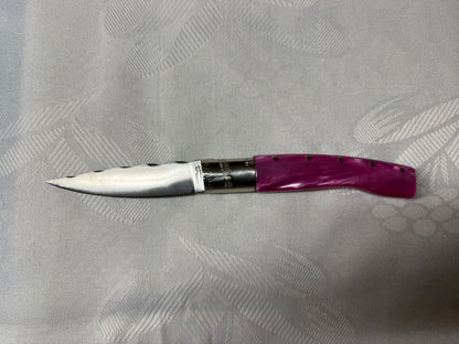 Coltello  pattadese con anima decorata lama 9,4 CM  impugnatura in kirinite rosa.