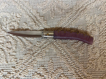 Coltello  pattadese con anima decorata , lama 10,5 CM  impugnatura in resina,lilla perlato con sfumature di rosa antico.