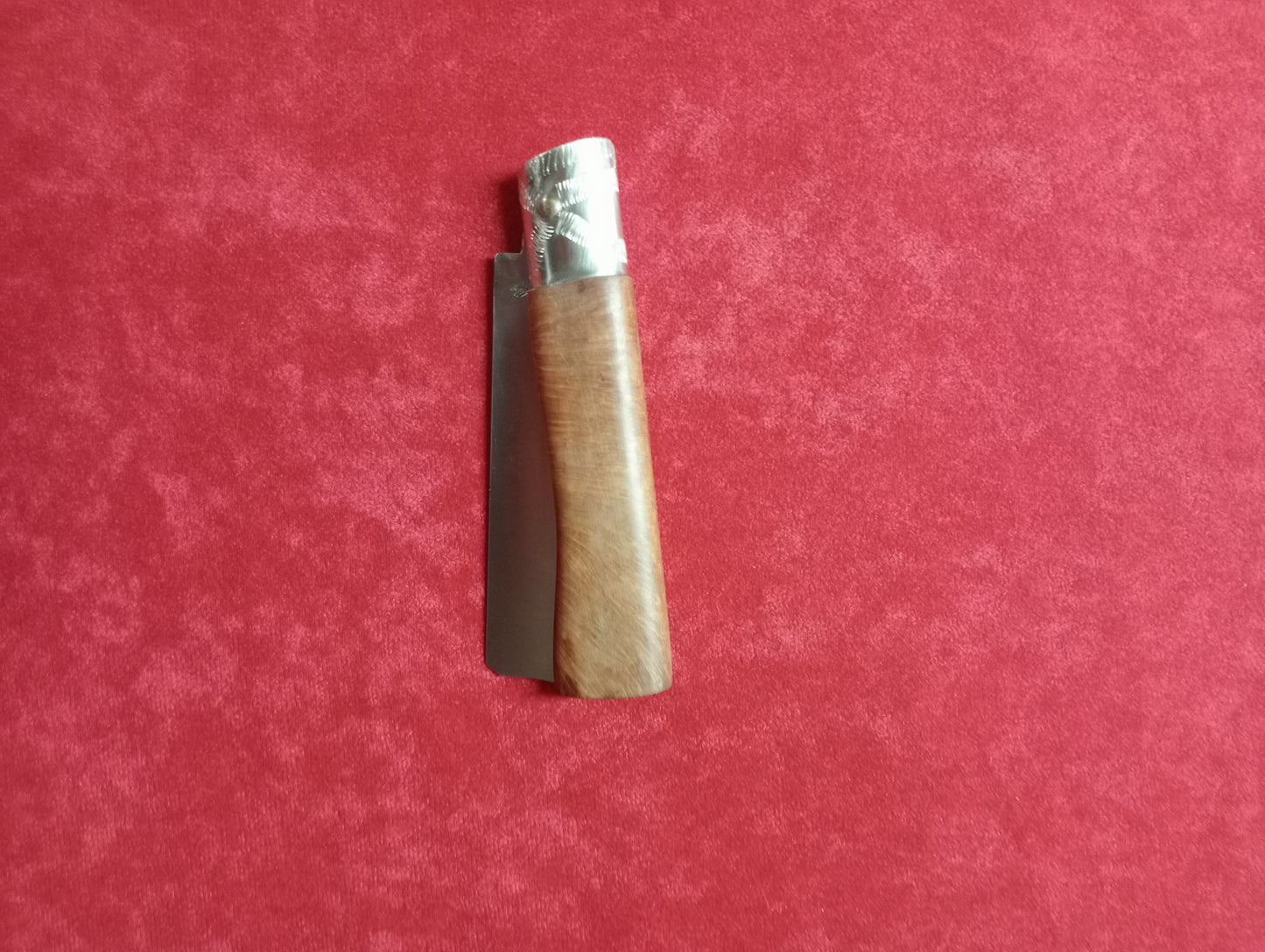 Coltello lametta ,lama 9 CM, impugnatura in legno di radica