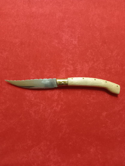 Coltello pattadese con anima decorata  lama 13 CM impugnatura in legno di faggio