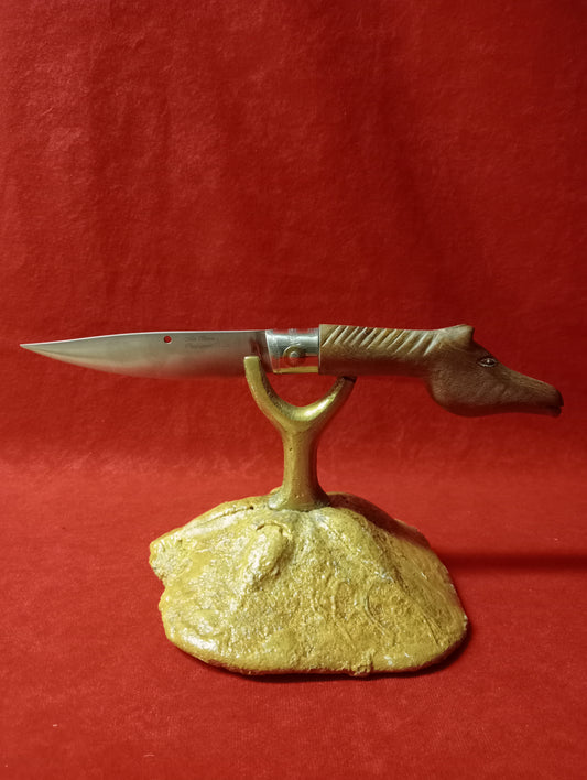 Coltello pattadese lama 11 CM impugnatura legno di castagno, con forma di cavallo