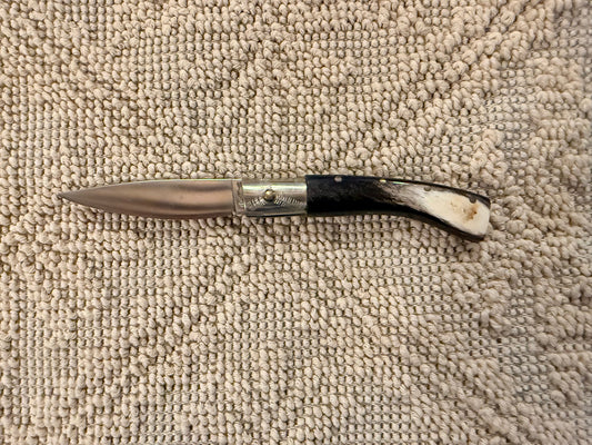 Pattadese con anima  in corno di mucca, lama 8,5 cm